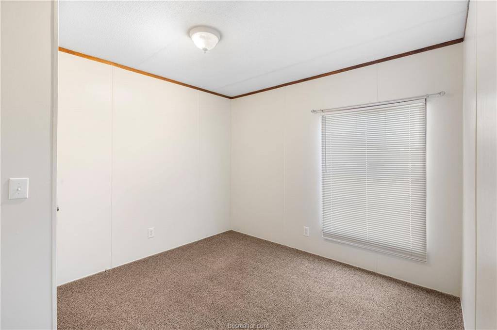 585 FM 60W, Somerville, TX 77863