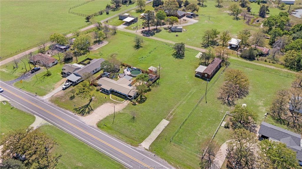 585 FM 60W, Somerville, TX 77863