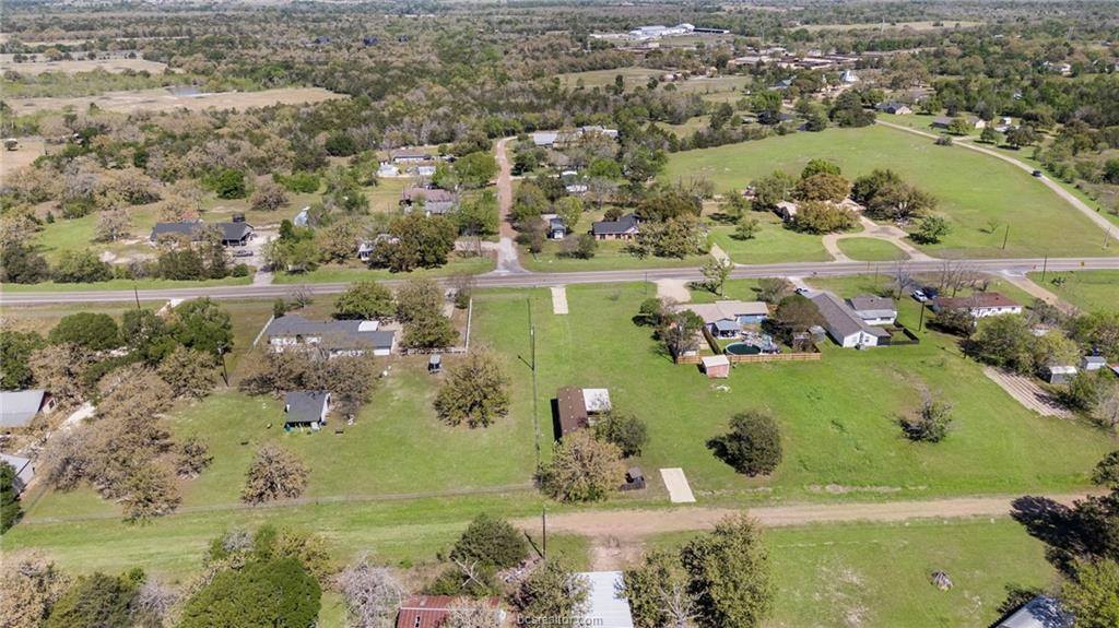 585 FM 60W, Somerville, TX 77863