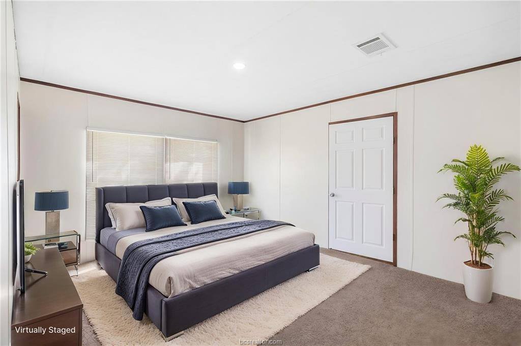 585 FM 60W, Somerville, TX 77863