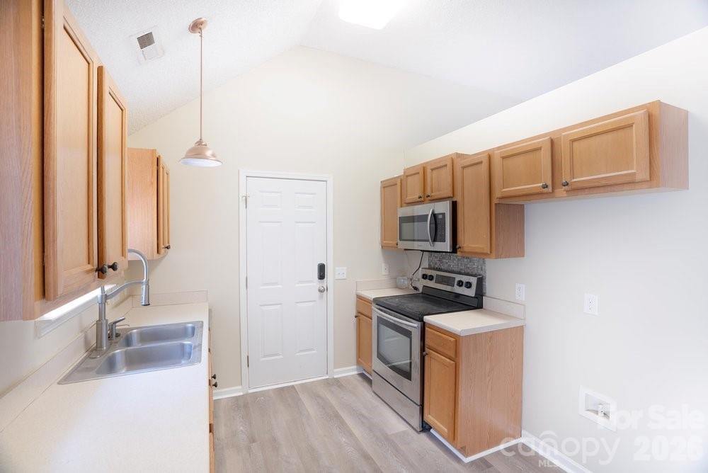 122 Addison Place, Troutman, NC 28166