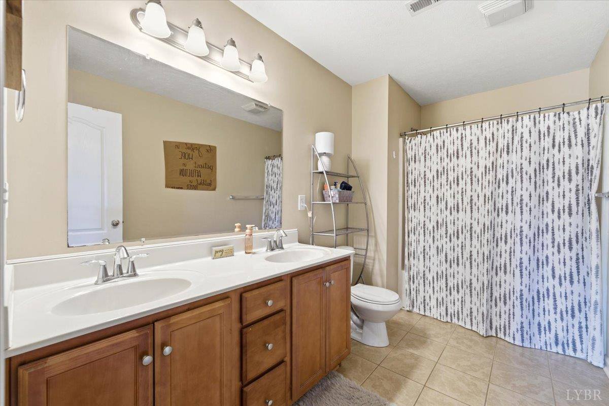 601 Capstone Drive, #1, Lynchburg, VA 24502