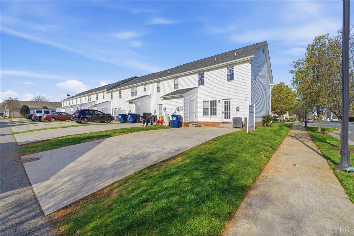 601 Capstone Drive, #1, Lynchburg, VA 24502