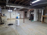697 W Denneys Rd, Dover, DE 19904