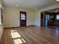 697 W Denneys Rd, Dover, DE 19904