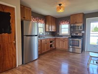 697 W Denneys Rd, Dover, DE 19904