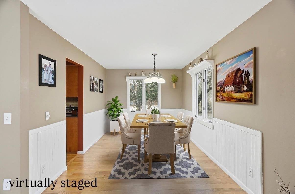 1611 N Broadway Avenue, Marshfield, WI 54449