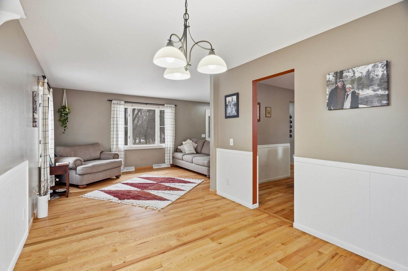 1611 N Broadway Avenue, Marshfield, WI 54449