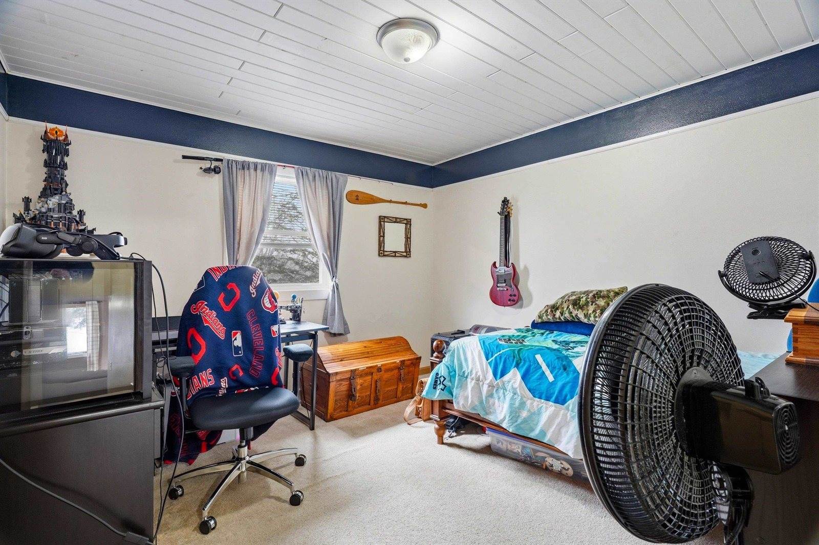 1611 N Broadway Avenue, Marshfield, WI 54449