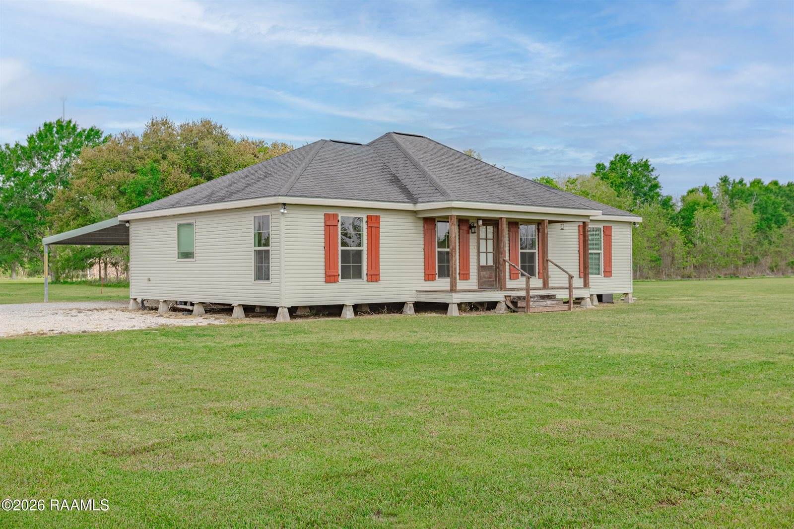1447 Providence Highway, Rayne, LA 70578