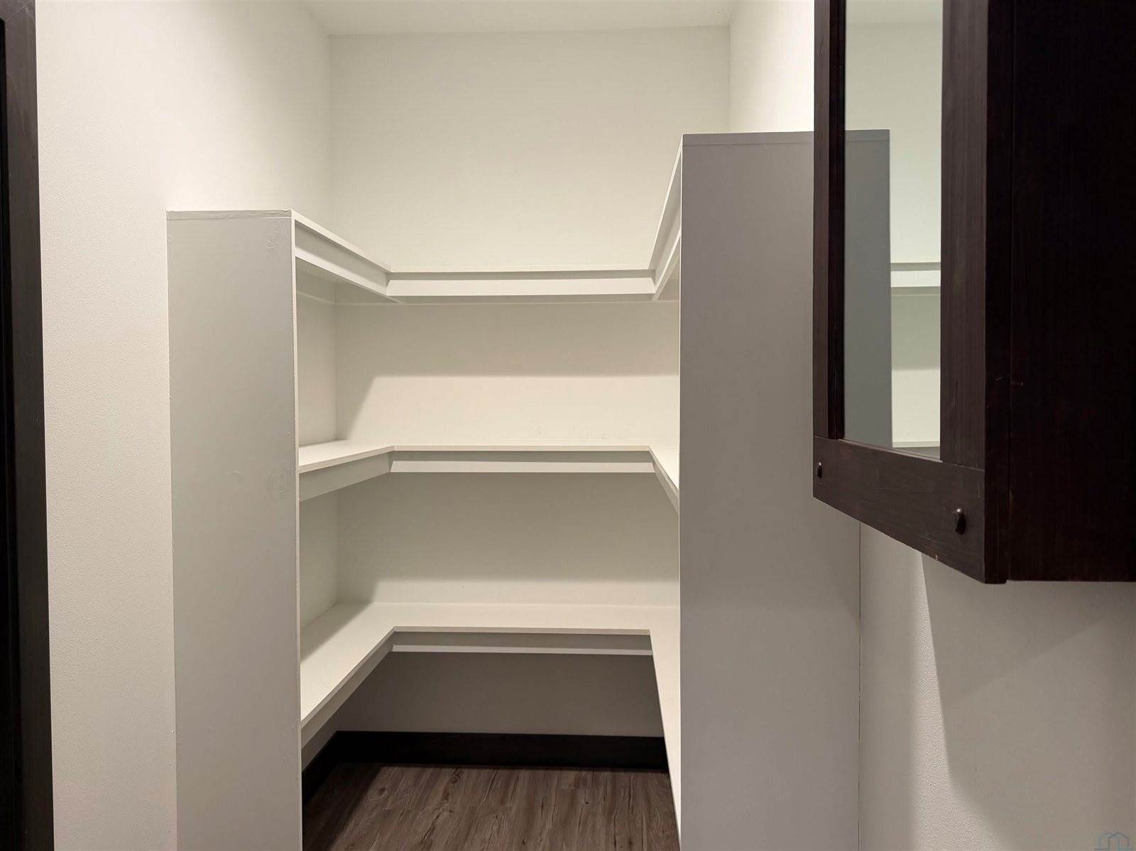 640 S 9th St, Akron, IA 51001