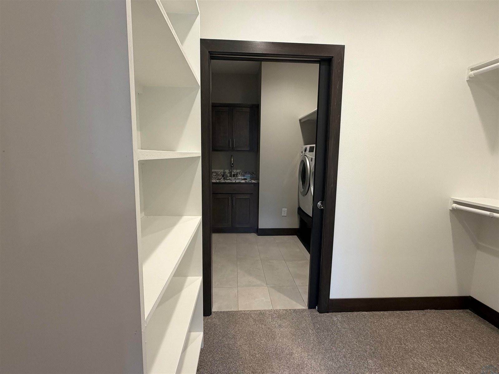 640 S 9th St, Akron, IA 51001