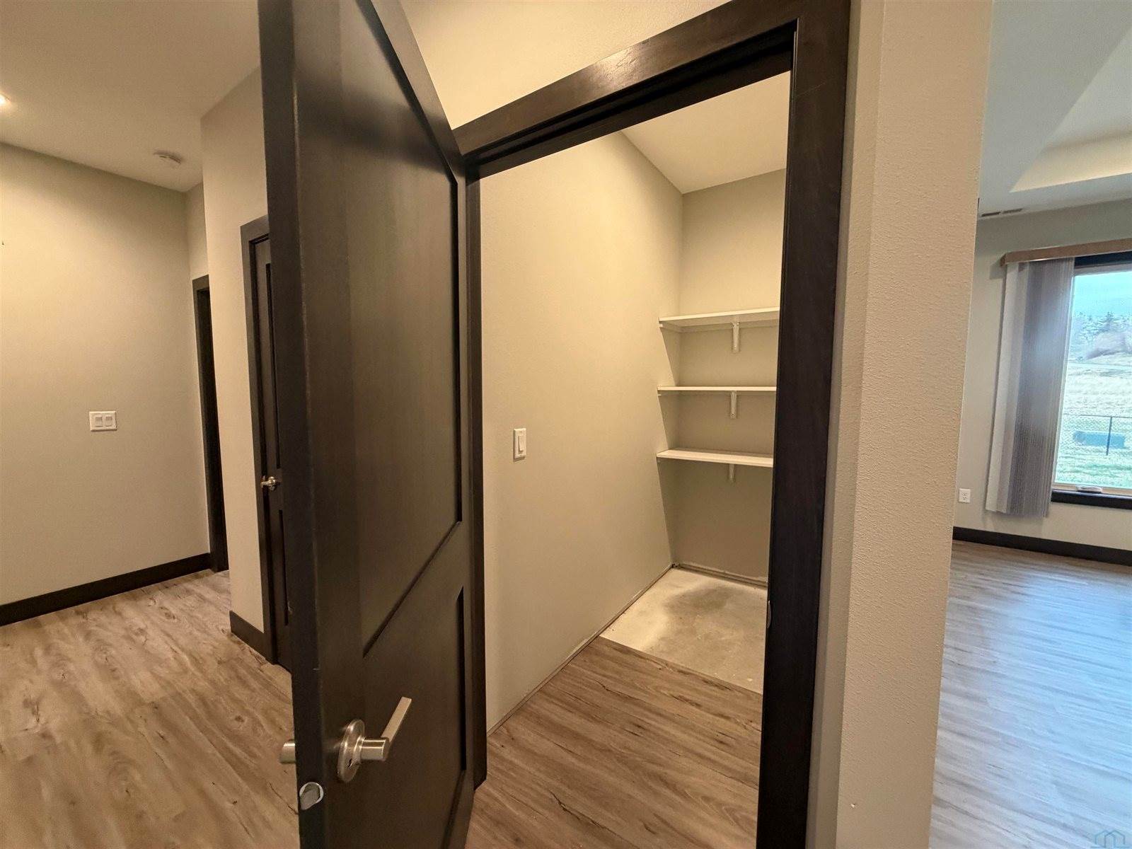 640 S 9th St, Akron, IA 51001