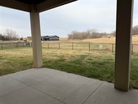 640 S 9th St, Akron, IA 51001