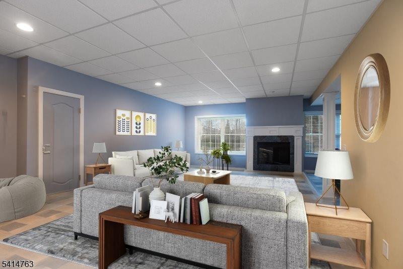 2 Ridge Rd, Green Brook Township, NJ 08812