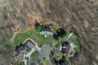 2 Ridge Rd, Green Brook Township, NJ 08812