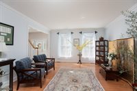 2 Ridge Rd, Green Brook Township, NJ 08812