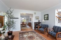 2 Ridge Rd, Green Brook Township, NJ 08812