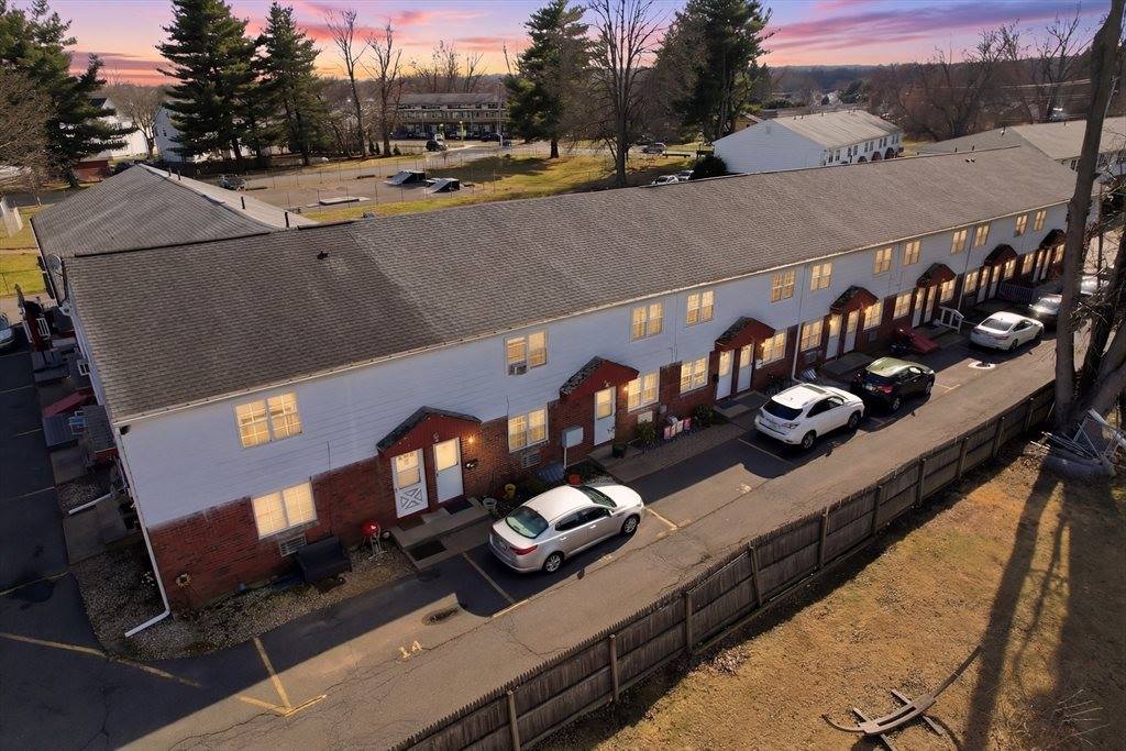 269 Chicopee St, #16, Chicopee, MA 01013