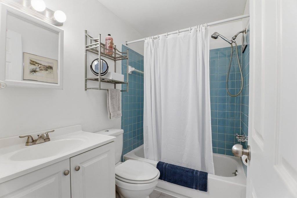 269 Chicopee St, #16, Chicopee, MA 01013