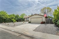 534 Glenwood, Willows, CA 95988