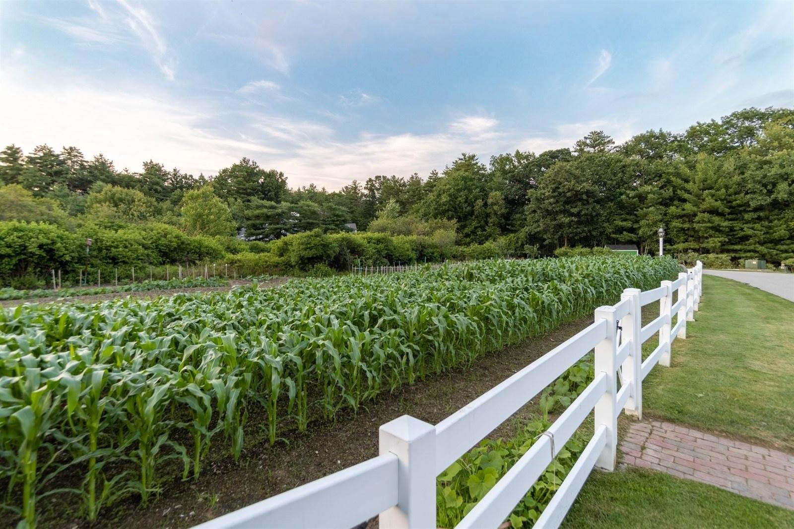 33 Hampton Meadows, Hampton, NH 03842