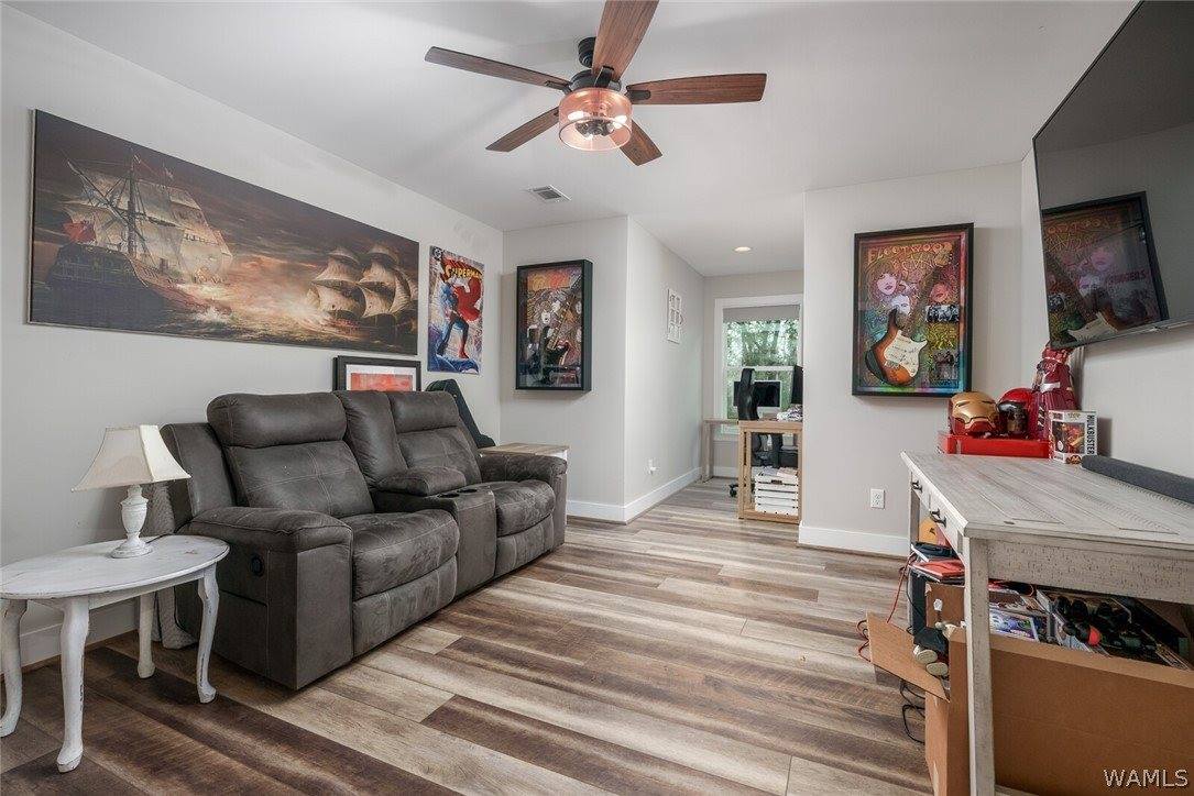 12479 Orchard Trace, Moundville, AL 35474