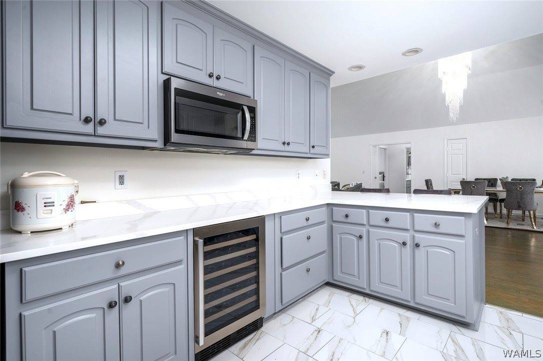 17020 Stonecliff Drive, Northport, AL 35475