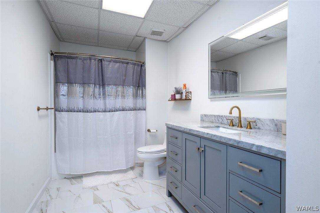 17020 Stonecliff Drive, Northport, AL 35475