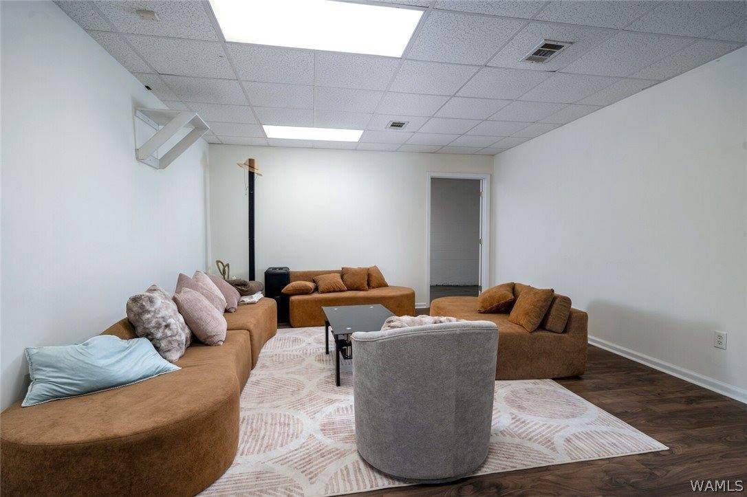 17020 Stonecliff Drive, Northport, AL 35475