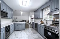 17020 Stonecliff Drive, Northport, AL 35475