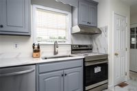 17020 Stonecliff Drive, Northport, AL 35475