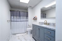 17020 Stonecliff Drive, Northport, AL 35475