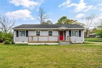 211 14th Street NW, Fayette, AL 35555