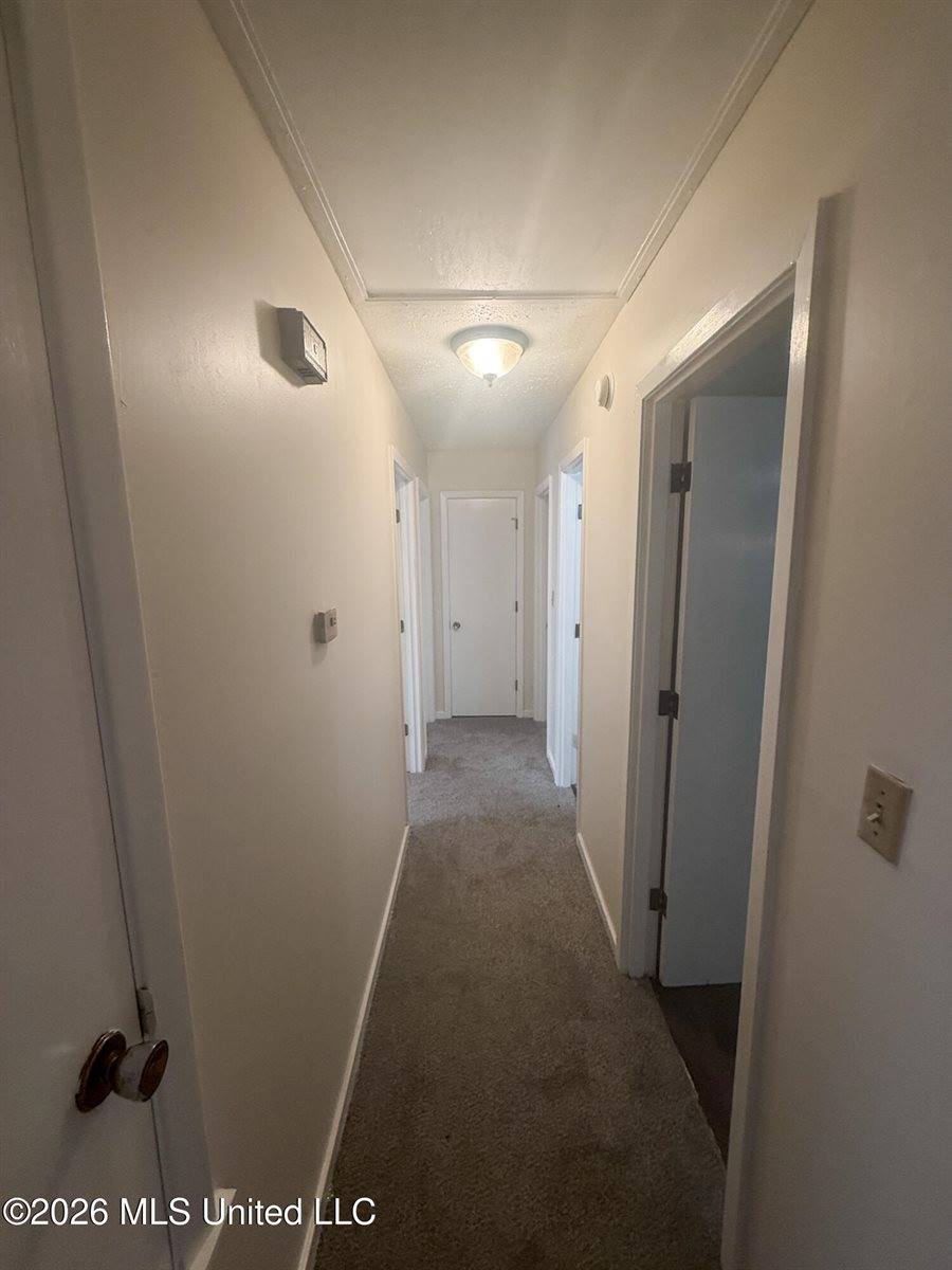 242 Shiloh Drive, Jackson, MS 39212