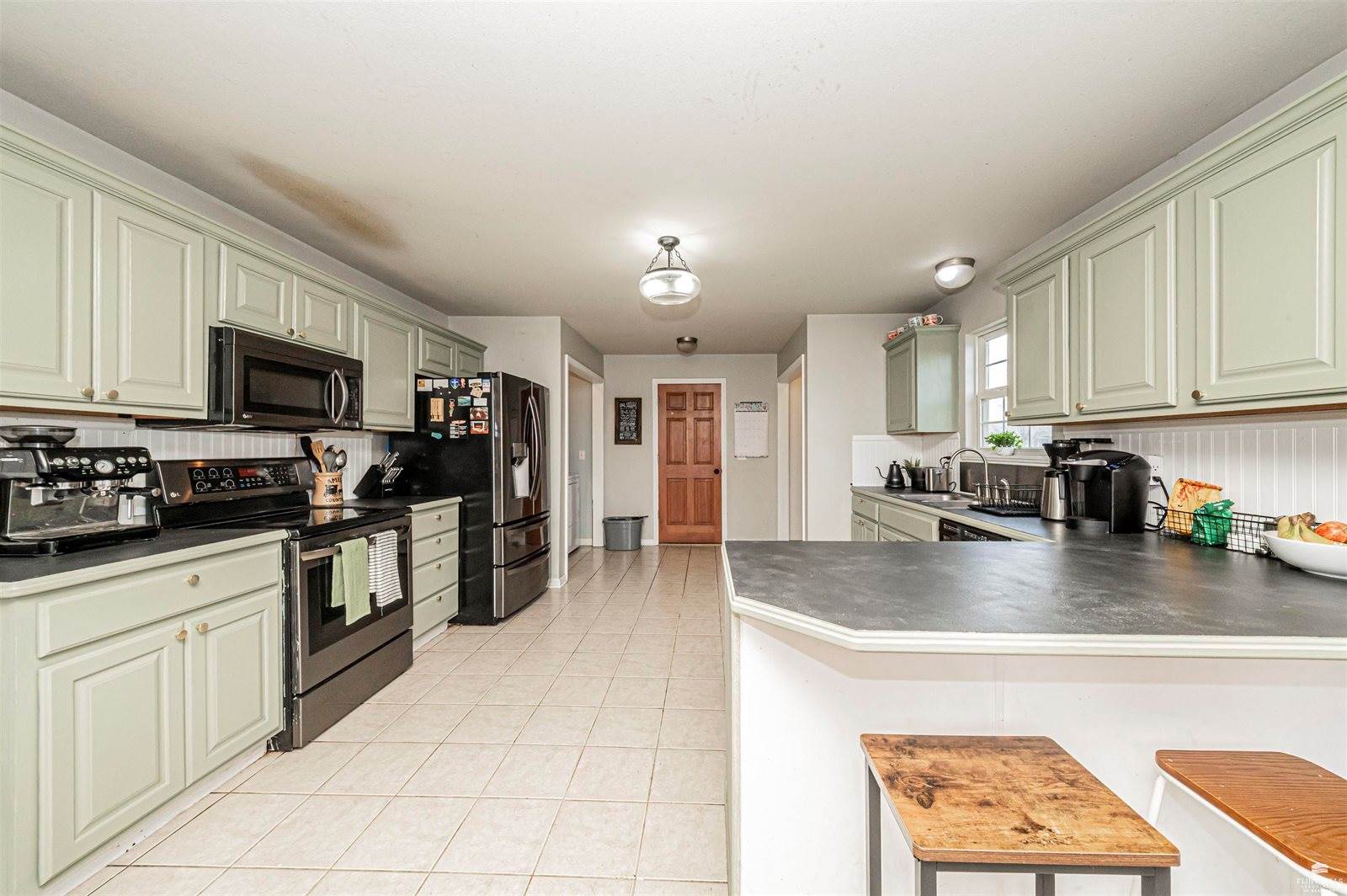 4044 Bald Eagle Drive, Manhattan, KS 66502