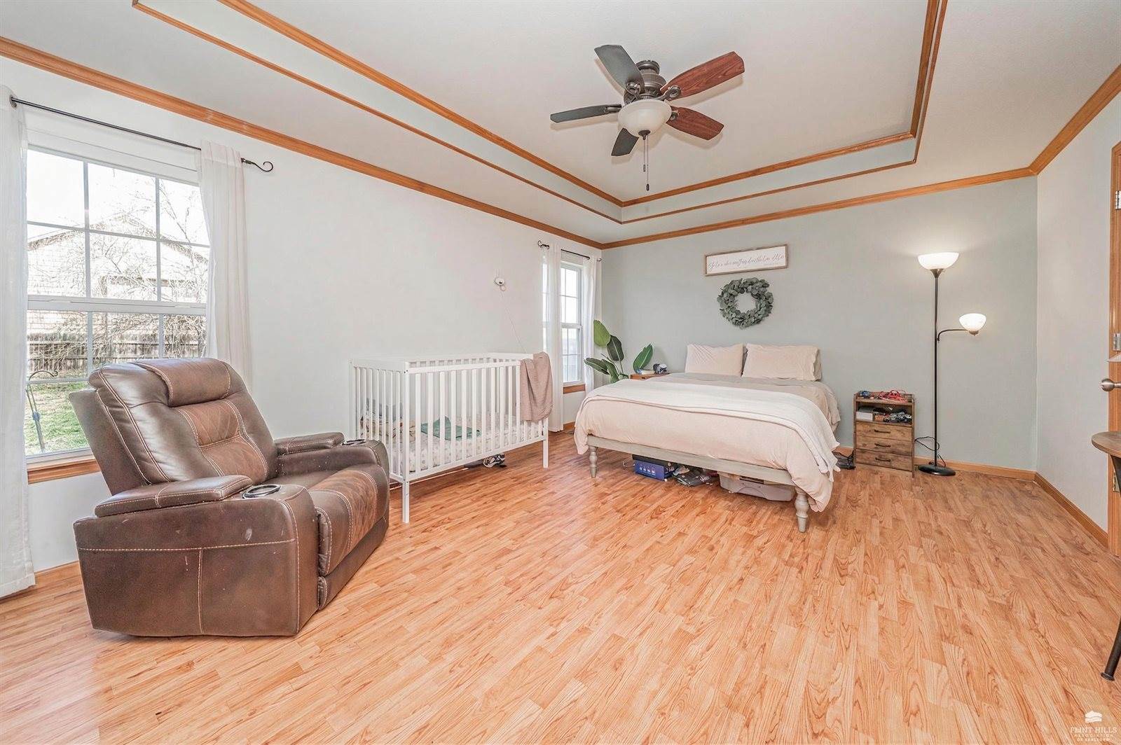 4044 Bald Eagle Drive, Manhattan, KS 66502