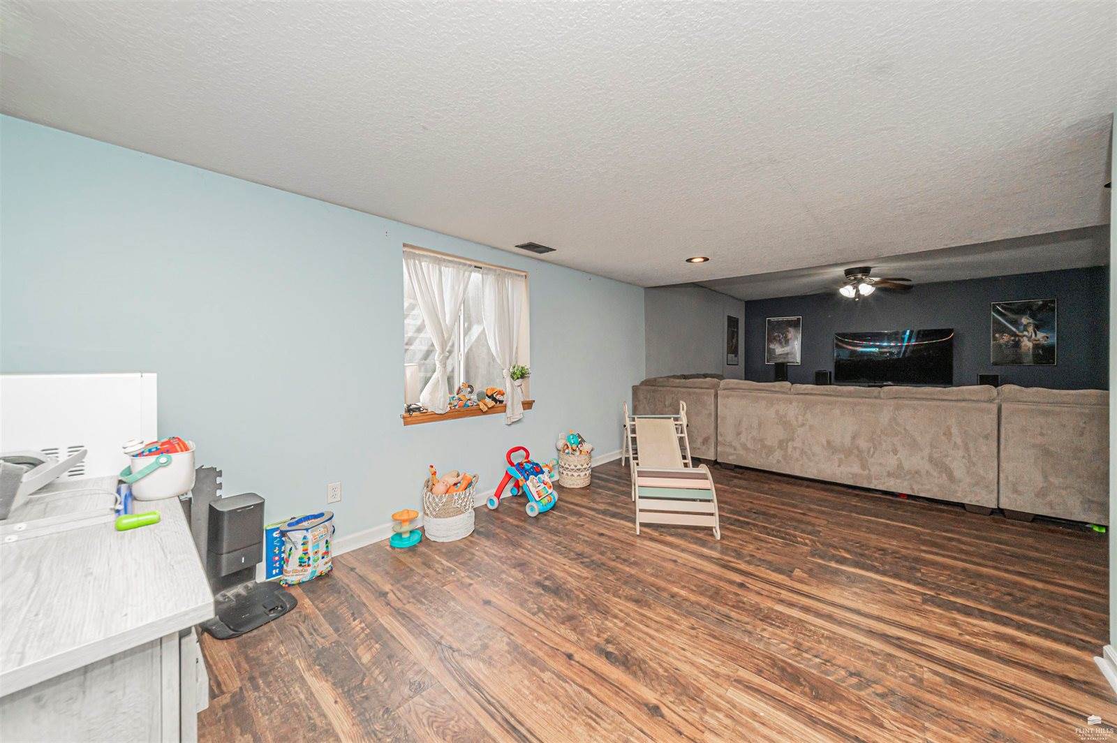 4044 Bald Eagle Drive, Manhattan, KS 66502