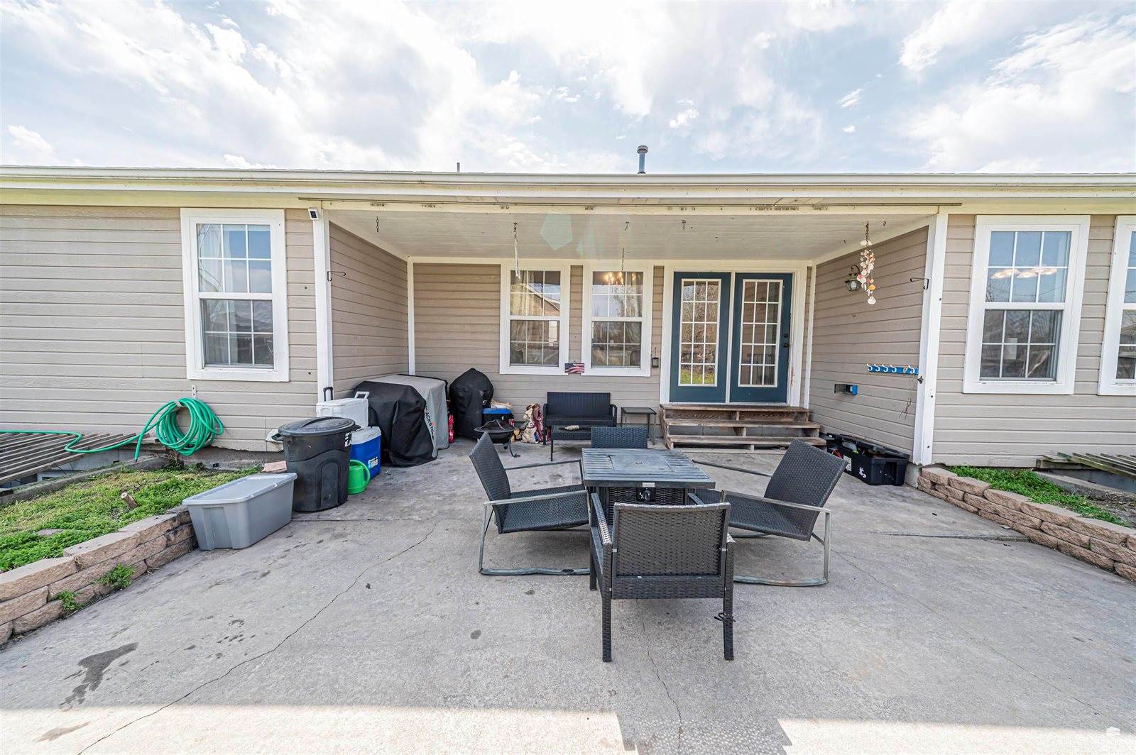 4044 Bald Eagle Drive, Manhattan, KS 66502