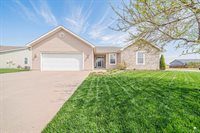 4044 Bald Eagle Drive, Manhattan, KS 66502