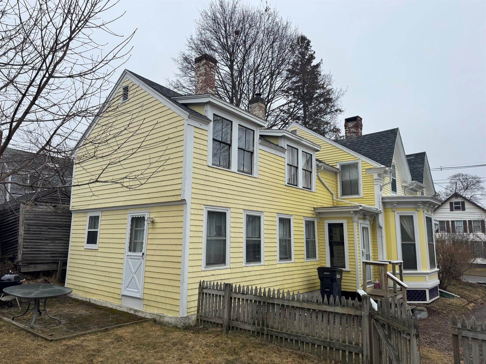 216 Center Street, Bangor, ME 04401