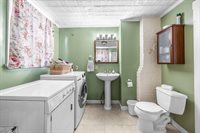 216 Center Street, Bangor, ME 04401