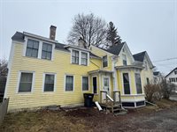 216 Center Street, Bangor, ME 04401