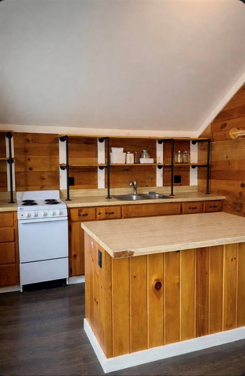 173 Main Street, Unity, ME 04988