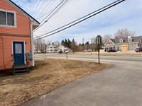 173 Main Street, Unity, ME 04988