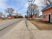 173 Main Street, Unity, ME 04988