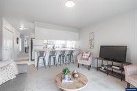 252 Carnelia St, Salem, OR 97306