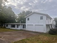 1901 W Riggin Road, Muncie, IN 47304
