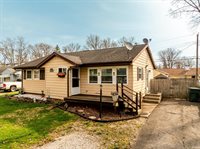 212 N Bittersweet Lane, Muncie, IN 47304