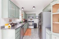 212 N Bittersweet Lane, Muncie, IN 47304